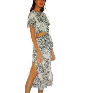 L’ Academie Animal Print Leopard Black White Tie Hem Blouse Top Size XS
